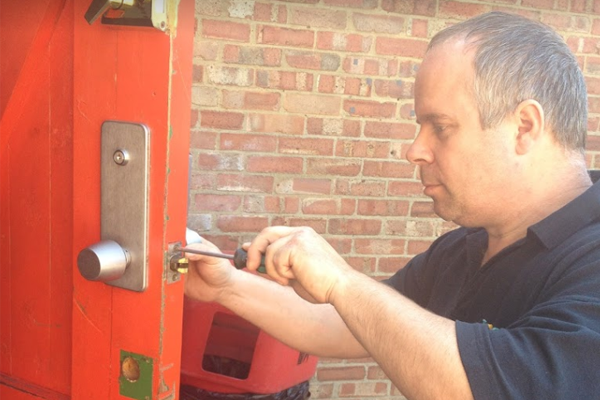 4 common reasons locksmiths are called out